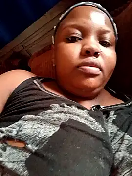 queennapal online show from 02-28-26, 04:12