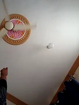 queennapal online show from 03-14-26, 07:03