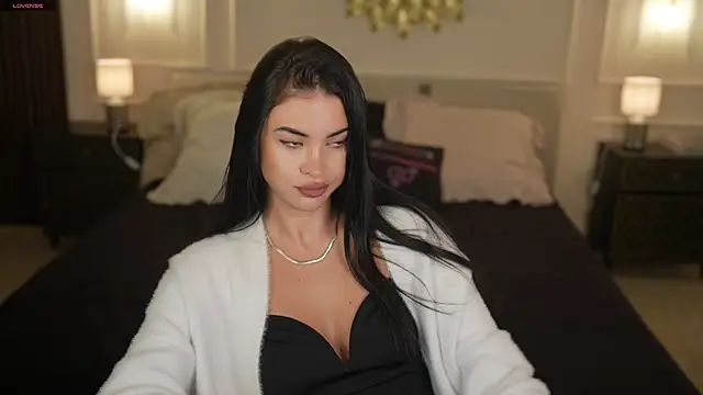 Tina Breeze online show from 07-11-26, 07:19