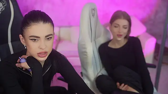 Tina Breeze online show from 01-13-26, 08:40