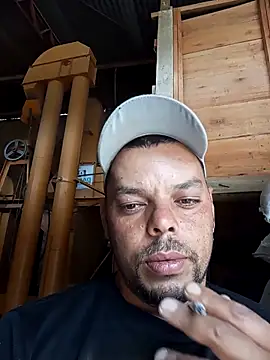 Snapshot of Widson321 chatting on 10-24-25, 02:27 Widson321 online show from 10-24-25, 02:27