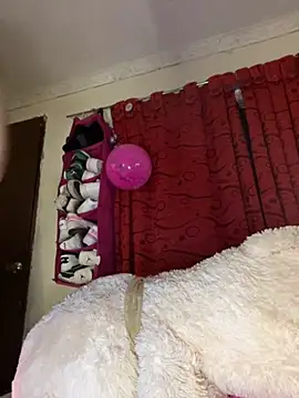  Dulcinea777 online show from 10-17-25, 03:32