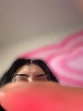 ThickerThanYoBitch online show from 06-04-26, 10:36