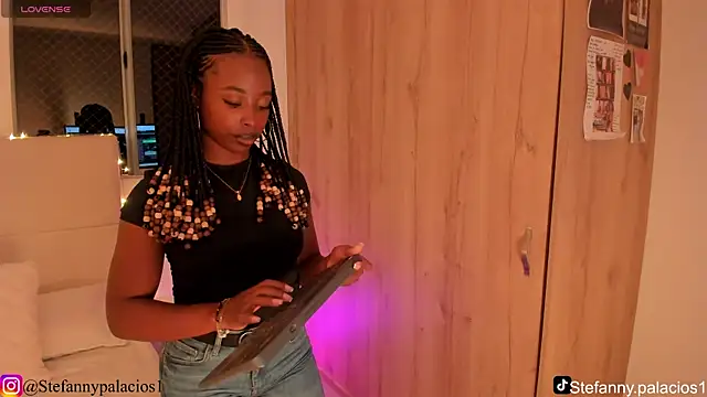 Kimberlylenox  online show from 07-25-26, 02:08