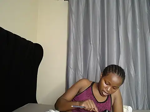 tasha kimmy online show from 11-05-25, 04:21