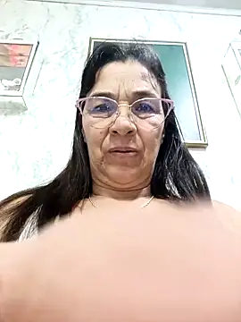 Snapshot of biancchi chatting on 04-22-26, 12:12 biancchi online show from 04-22-26, 12:12
