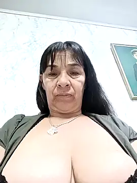 Snapshot of biancchi chatting on 06-07-26, 11:59 biancchi online show from 06-07-26, 11:59