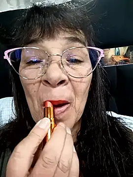 Snapshot of biancchi chatting on 05-16-26, 11:31 biancchi online show from 05-16-26, 11:31