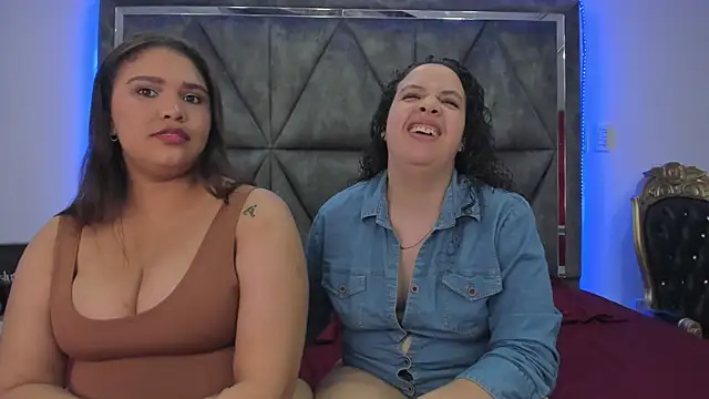Snapshot of Danielaandximena chatting on 03-18-25, 02:18 Danielaandximena online show from 03-18-25, 02:18