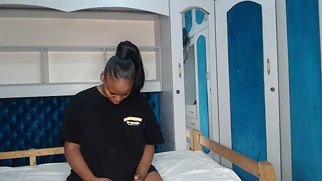 Snapshot of SexyKate852 chatting on 11-22-25, 08:57 SexyKate852 online show from 11-22-25, 08:57