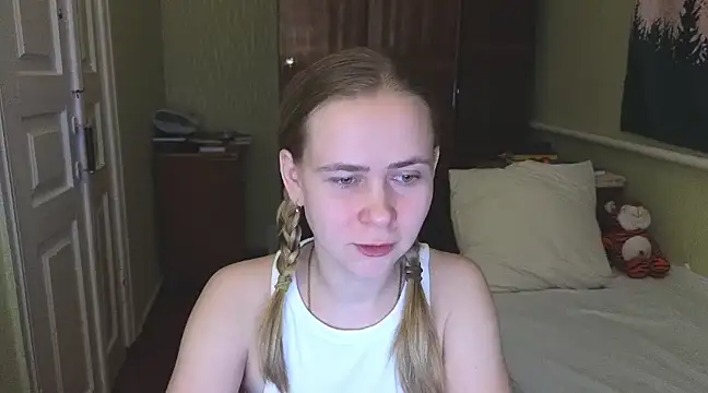 Riley Roo online show from 02-14-25, 05:36