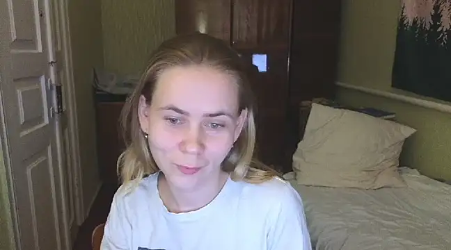 Riley Roo online show from 02-26-25, 08:15