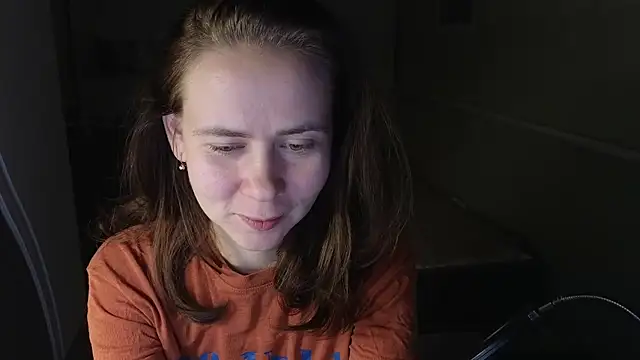 Riley Roo online show from 11-14-25, 07:17