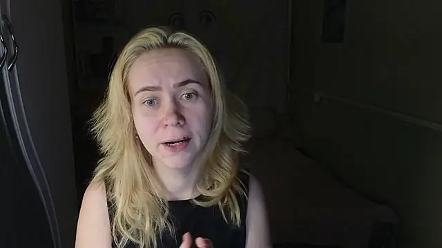 Riley Roo online show from 01-15-26, 03:48