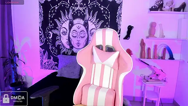 Violet-Queen online show from 07-02-26, 10:38