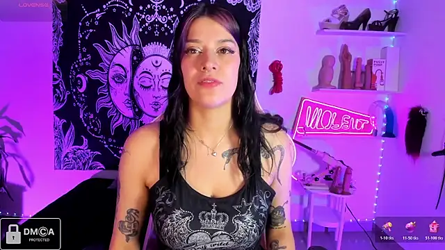 Violet-Queen online show from 04-11-26, 01:13