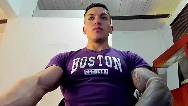 aquiles 51 online show from 11-01-25, 07:52