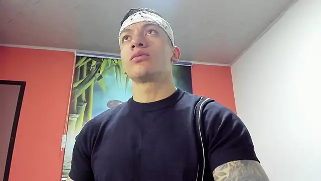 aquiles 51 online show from 12-16-25, 11:47