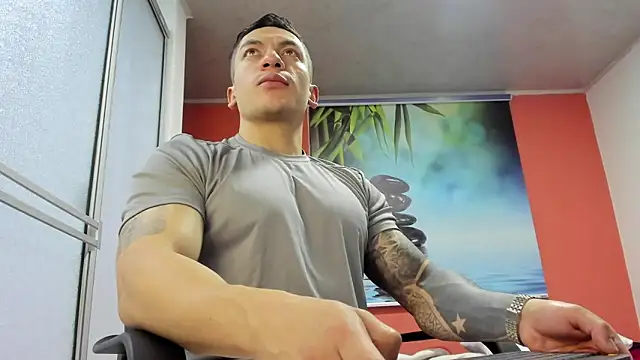 aquiles 51 online show from 03-13-26, 01:16