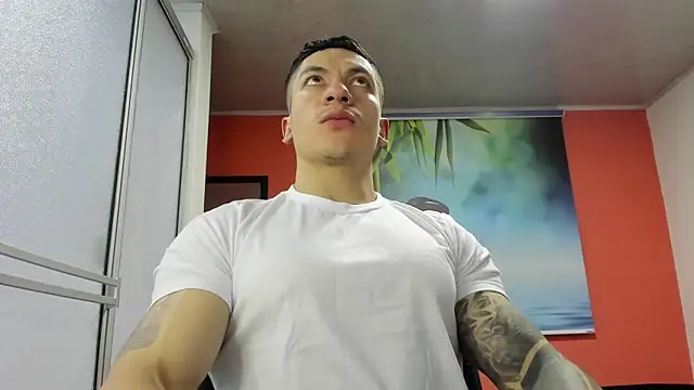 Snapshot of aquiles_51 chatting on 02-20-26, 02:52 aquiles 51 online show from 02-20-26, 02:52