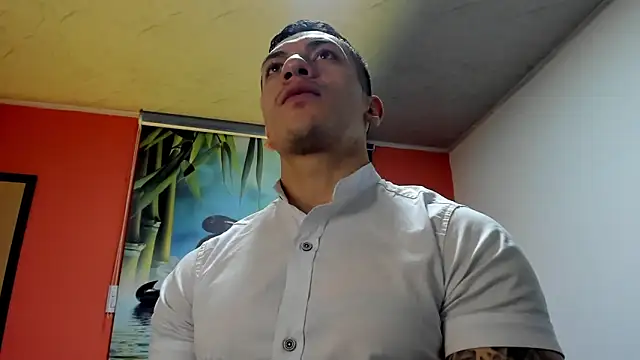 aquiles 51 online show from 11-21-25, 04:50