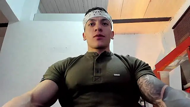 aquiles 51 online show from 11-05-25, 08:01