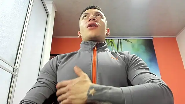 Snapshot of aquiles_51 chatting on 02-09-26, 07:56 aquiles 51 online show from 02-09-26, 07:56