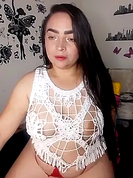 Snapshot of samantha2207 chatting on 09-22-25, 05:35 samantha2207 online show from 09-22-25, 05:35