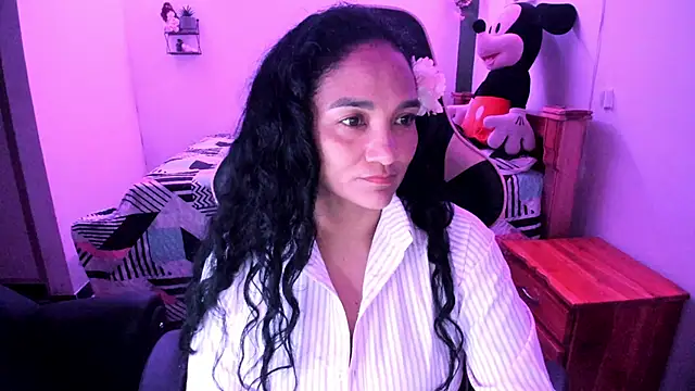 Snapshot of rayza_mature_154 chatting on 05-06-26, 11:20 rayza mature 154 online show from 05-06-26, 11:20