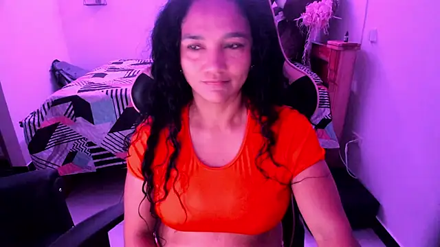 Snapshot of rayza_mature_154 chatting on 11-09-25, 01:59 rayza mature 154 online show from 11-09-25, 01:59