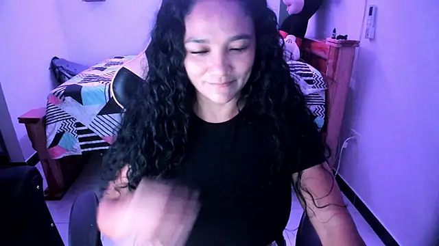 Snapshot of rayza_mature_154 chatting on 11-11-25, 01:55 rayza mature 154 online show from 11-11-25, 01:55