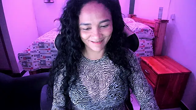 Snapshot of rayza_mature_154 chatting on 04-21-26, 10:38 rayza mature 154 online show from 04-21-26, 10:38