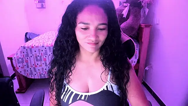 Snapshot of rayza_mature_154 chatting on 11-29-25, 02:50 rayza mature 154 online show from 11-29-25, 02:50