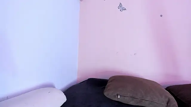 Sophia smith0 online show from 01-13-26, 08:46