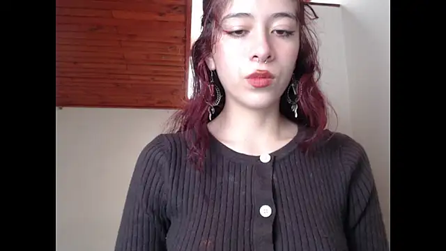 SuzzyyM online show from 02-26-25, 02:49