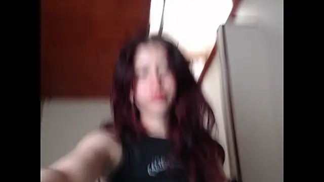 SuzzyyM online show from 02-28-25, 06:31