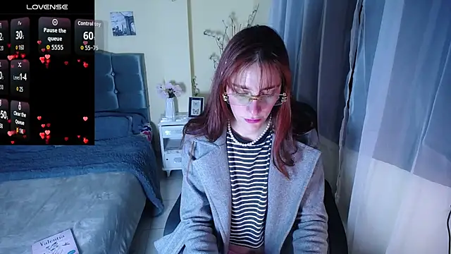 IsaBaileys  online show from 02-18-26, 05:16