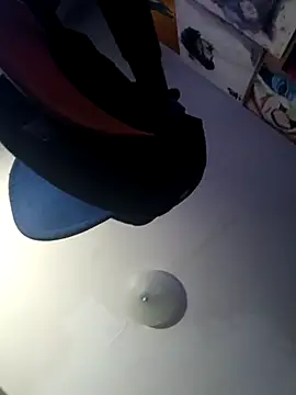 Snapshot of Mune_Raez_6 chatting on 10-29-25, 09:58 Mune Raez 6 online show from 10-29-25, 09:58