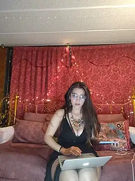 Snapshot of emily_amaya chatting on 05-26-26, 11:36 emily amaya online show from 05-26-26, 11:36