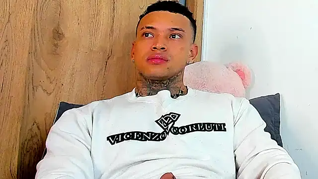 Stiven collins online show from 11-20-25, 09:43