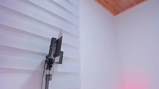 ale blossom online show from 10-12-25, 01:29