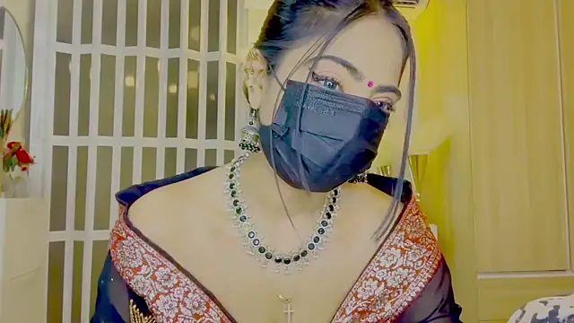 Monalisadon018 online show from 04-11-26, 07:50