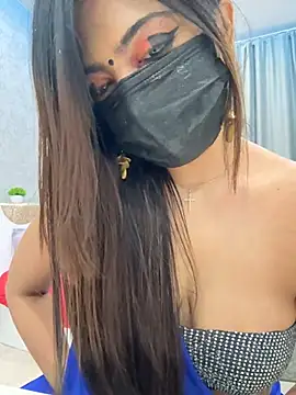 Snapshot of Monalisadon018 chatting on 12-22-24, 04:17 Monalisadon018 online show from 12-22-24, 04:17