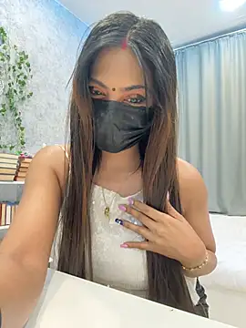 Snapshot of Monalisadon018 chatting on 12-12-24, 10:31 Monalisadon018 online show from 12-12-24, 10:31