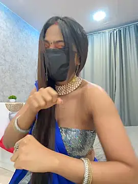 Snapshot of Monalisadon018 chatting on 12-21-24, 09:58 Monalisadon018 online show from 12-21-24, 09:58