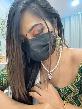 Snapshot of Monalisadon018 chatting on 12-20-24, 10:27 Monalisadon018 online show from 12-20-24, 10:27