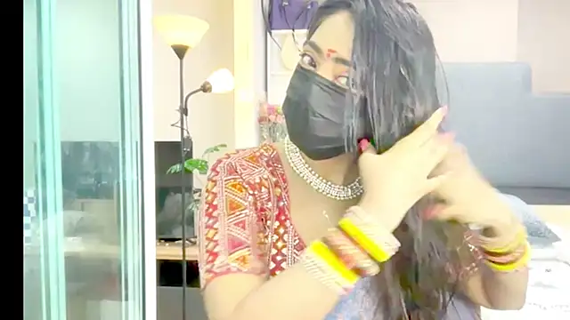 Snapshot of Monalisadon018 chatting on 11-09-25, 03:54 Monalisadon018 online show from 11-09-25, 03:54