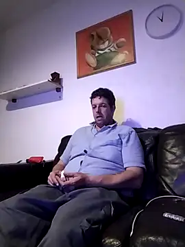 Knuffelstaaf123 online show from 10-28-25, 11:14