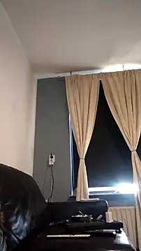 Knuffelstaaf123 online show from 10-22-25, 01:54