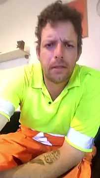 Knuffelstaaf123 online show from 04-08-26, 01:01